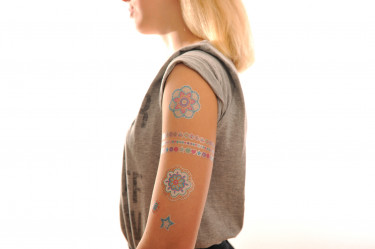 Glitzertattoos_7.jpg